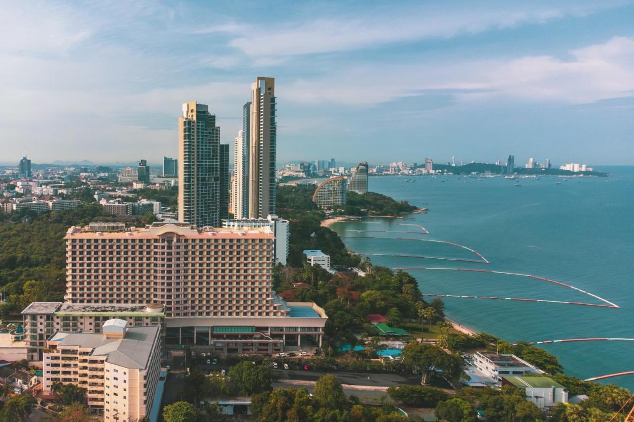 Long Beach Garden Hotel & Pavilions Pattaya Exteriör bild