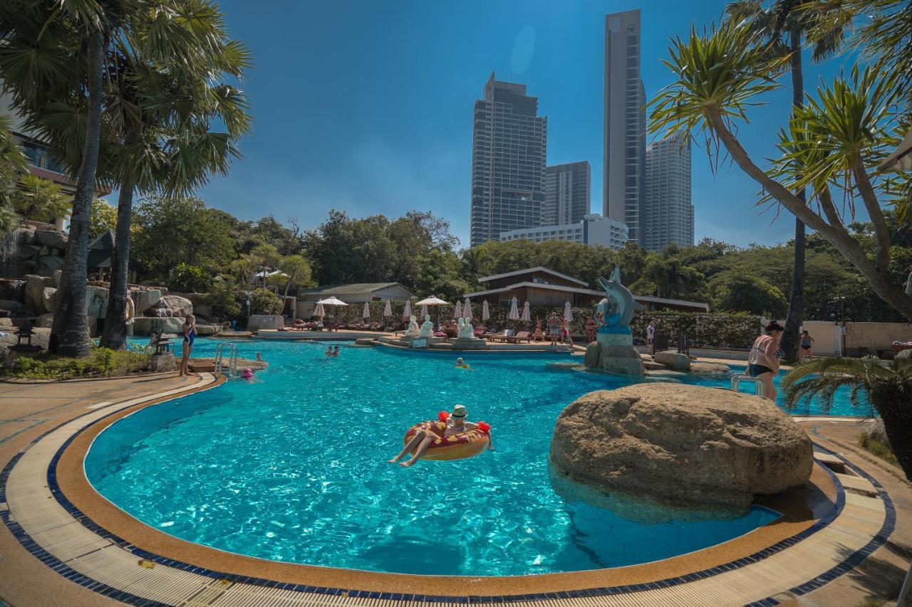Long Beach Garden Hotel & Pavilions Pattaya Exteriör bild